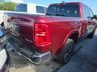 2025 Ram 1500 Limited Crew Cab Short Bed – miniatura 4