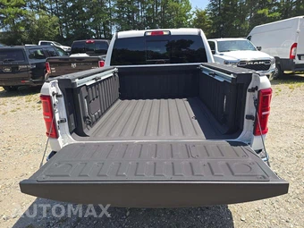 2025 Ram 1500 Limited Crew Cab Short Bed - miniatura 14