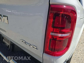 2025 Ram 1500 Limited Crew Cab Short Bed - miniatura 22