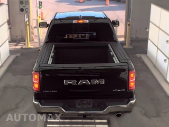2025 Ram 1500 Limited Crew Cab Short Bed – miniatura 5