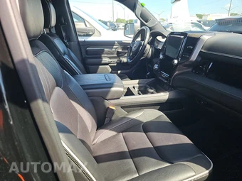 2025 Ram 1500 Limited Crew Cab Short Bed – miniatura 8