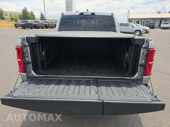 2025 Ram 1500 Limited Crew Cab Short Bed - miniatura 14
