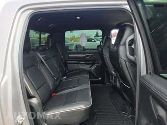 2025 Ram 1500 Limited Crew Cab Short Bed - miniatura 16
