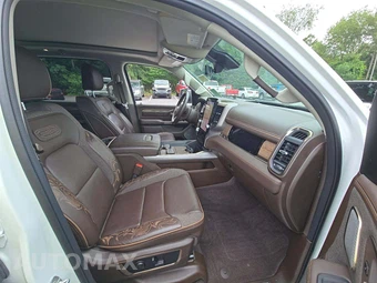 2025 Ram 1500 Limited Longhorn Crew Cab Medium Bed - miniatura 18