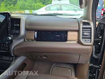 2025 Ram 1500 Limited Longhorn Crew Cab Medium Bed – miniatura 19