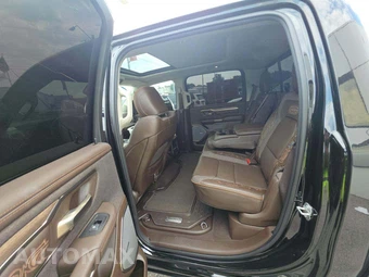 2025 Ram 1500 Limited Longhorn Crew Cab Short Bed - miniatura 13