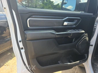 2025 Ram 1500 Lone Star Crew Cab Short Bed - miniatura 9
