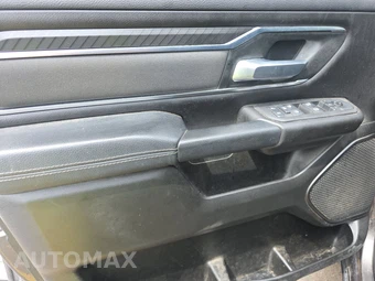 2025 Ram 1500 Lone Star Crew Cab Short Bed - miniatura 9