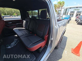 2025 Ram 1500 Rebel Crew Cab Short Bed - miniatura 13