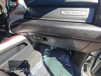 2025 Ram 1500 Rebel Crew Cab Short Bed - miniatura 16