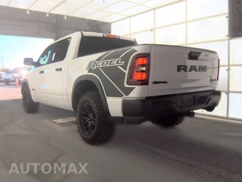 2025 Ram 1500 Rebel Crew Cab Short Bed - miniatura 6