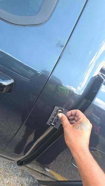 2025 Ram 1500 Rebel Crew Cab Short Bed - miniatura 22