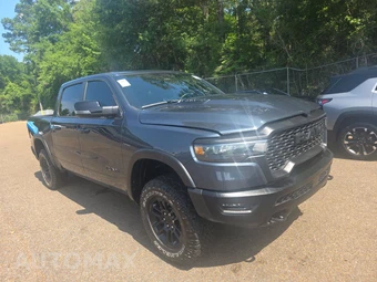 2025 Ram 1500 Rebel Crew Cab Short Bed - miniatura 3