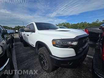 2025 Ram 1500 Rebel Crew Cab Short Bed - miniatura 3