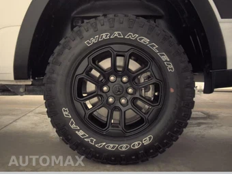 2025 Ram 1500 Rebel Crew Cab Short Bed - miniatura 12
