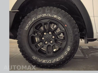 2025 Ram 1500 Rebel Crew Cab Short Bed - miniatura 9