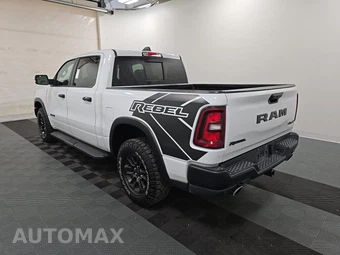2025 Ram 1500 Rebel Crew Cab Short Bed - miniatura 6