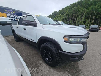 2025 Ram 1500 Rebel Crew Cab Short Bed - miniatura 4