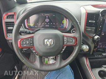 2025 Ram 1500 Rebel Crew Cab Short Bed - miniatura 10
