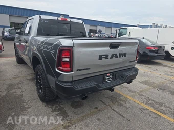 2025 Ram 1500 Rebel Crew Cab Short Bed - miniatura 6