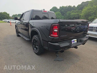 2025 Ram 1500 Rebel Crew Cab Short Bed - miniatura 2