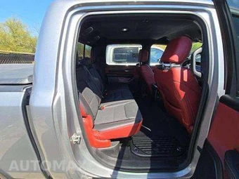 2025 Ram 1500 Rebel Crew Cab Short Bed - miniatura 16