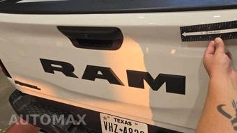 2025 Ram 1500 Rebel Crew Cab Short Bed - miniatura 25