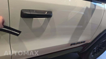 2025 Ram 1500 Rebel Crew Cab Short Bed - miniatura 27