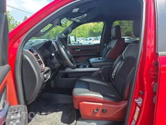2025 Ram 1500 Rebel Crew Cab Short Bed - miniatura 3