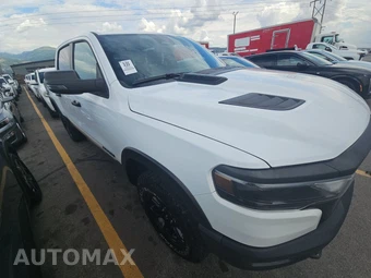2025 Ram 1500 Rebel Crew Cab Short Bed - miniatura 3