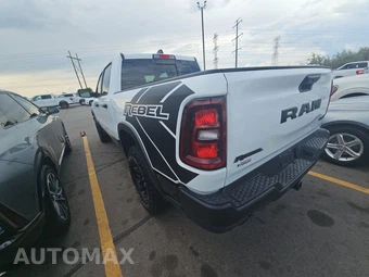 2025 Ram 1500 Rebel Crew Cab Short Bed - miniatura 6