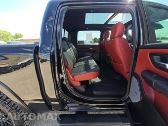 2025 Ram 1500 Rebel Crew Cab Short Bed - miniatura 13