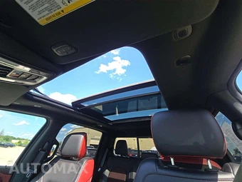 2025 Ram 1500 Rebel Crew Cab Short Bed - miniatura 8