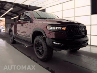 2025 Ram 1500 Rebel Crew Cab Short Bed - miniatura 3