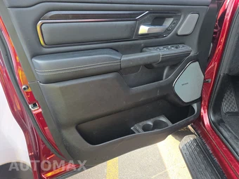 2025 Ram 1500 Rebel Crew Cab Short Bed - miniatura 9