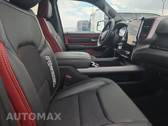 2025 Ram 1500 Rebel Crew Cab Short Bed - miniatura 8