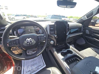 2025 Ram 1500 Rebel Crew Cab Short Bed – miniatura 10