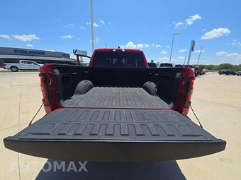 2025 Ram 1500 Rebel Crew Cab Short Bed – miniatura 14