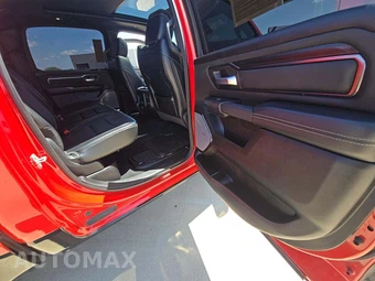 2025 Ram 1500 Rebel Crew Cab Short Bed – miniatura 16