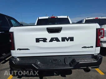 2025 Ram 1500 Rebel Crew Cab Short Bed - miniatura 5
