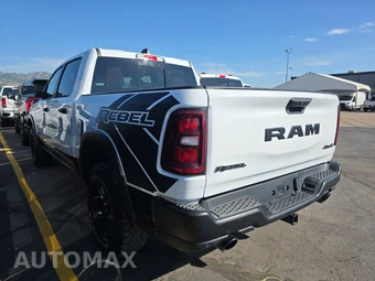 2025 Ram 1500 Rebel Crew Cab Short Bed - miniatura 6