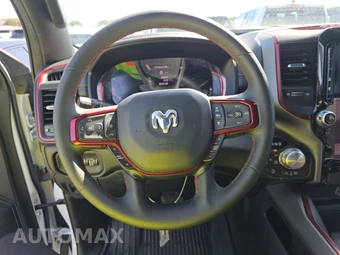2025 Ram 1500 Rebel Crew Cab Short Bed - miniatura 10