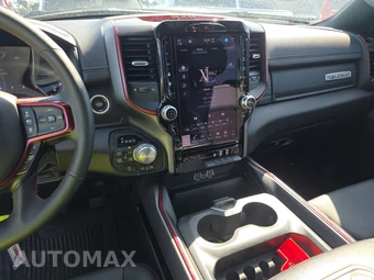 2025 Ram 1500 Rebel Crew Cab Short Bed - miniatura 11