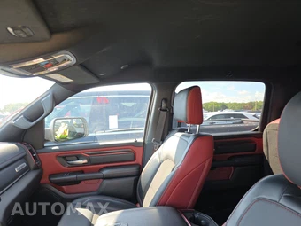 2025 Ram 1500 Rebel Crew Cab Short Bed - miniatura 17