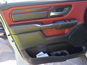 2025 Ram 1500 Rebel Crew Cab Short Bed - miniatura 9