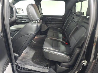2025 Ram 1500 Rebel Crew Cab Short Bed - miniatura 13