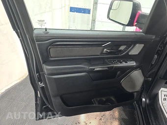 2025 Ram 1500 Rebel Crew Cab Short Bed - miniatura 9