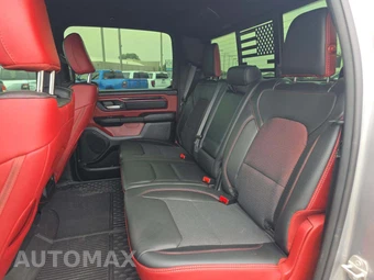 2025 Ram 1500 Rebel Crew Cab Short Bed - miniatura 10