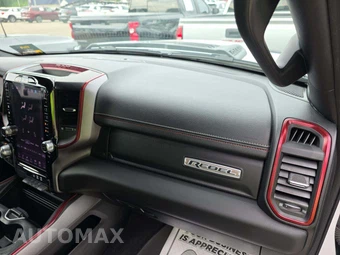 2025 Ram 1500 Rebel Crew Cab Short Bed - miniatura 19