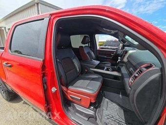 2025 Ram 1500 Rebel Crew Cab Short Bed - miniatura 18